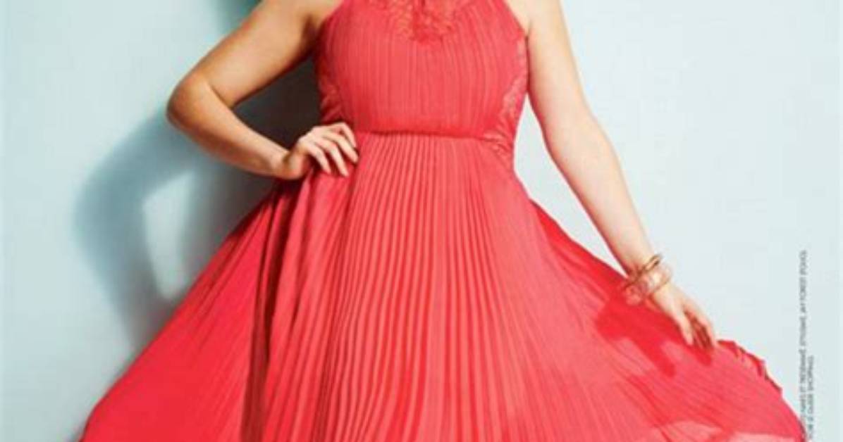 Elle Quebec Chooses Its 1St Plus-Sized Cover Model, Justine Legault: Gorgeous?