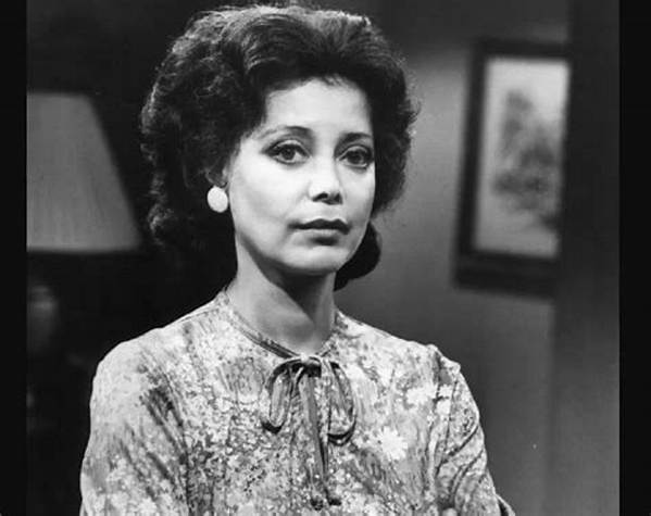 Ellen Holly Harry Belafonte Comments: Autobiography, What She Said?