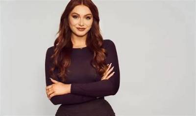 Elz the Witch Height, Weight, Net Worth, Age, Birthday, Wikipedia, Who, Instagram, Biography