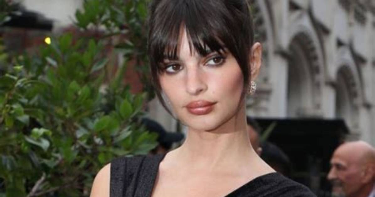 Emily Ratajkowski: ‘I Don’t Have a Trainer & I Don’t Really Go to the Gym’