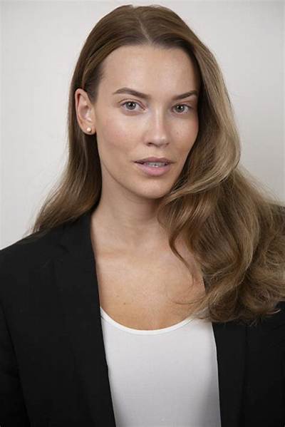 Emma Andersson Bio (Wiki)