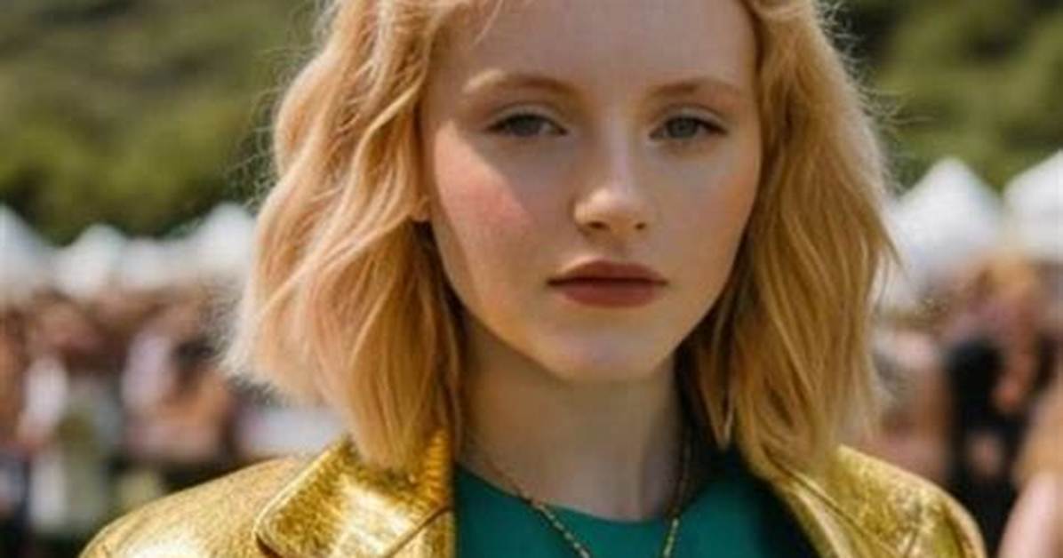 Emma Laird Height, Weight, Net Worth, Age, Birthday, Wikipedia, Who, Nationality, Biography