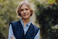 Emma Moortgat Height, Weight, Net Worth, Age, Birthday, Wikipedia, Who, Nationality, Biography