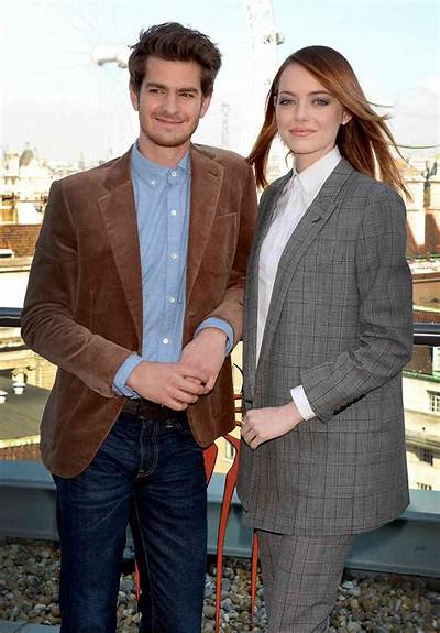 Emma Stone & Andrew Garfield Are Absolutely Adorable Together in Nyc