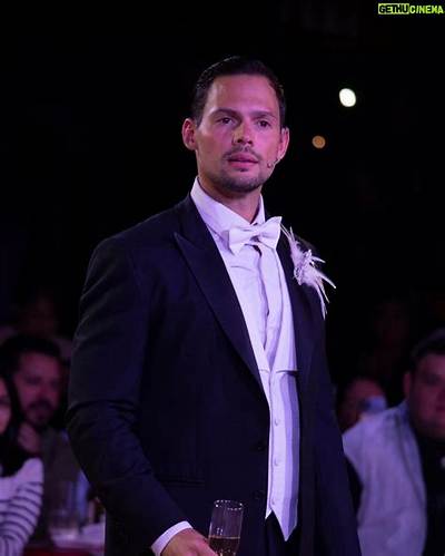 Emmanuel Palomares Bio (Wiki)