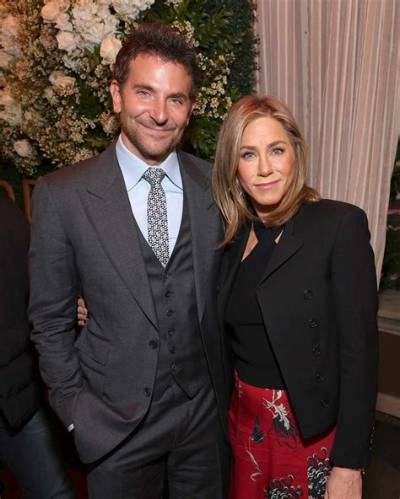 Enquirer: Jennifer Aniston Gave Bradley Cooper ‘Relationship Timeline’