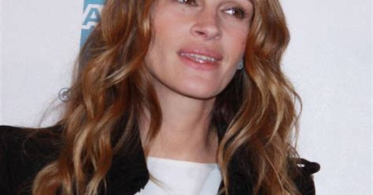 Enquirer: Julia Roberts Is Rude, Obnoxious & Nasty to Her Overweight Sister
