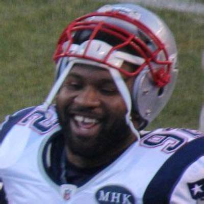Eric Moore (Football Player) - Age, Family, Bio