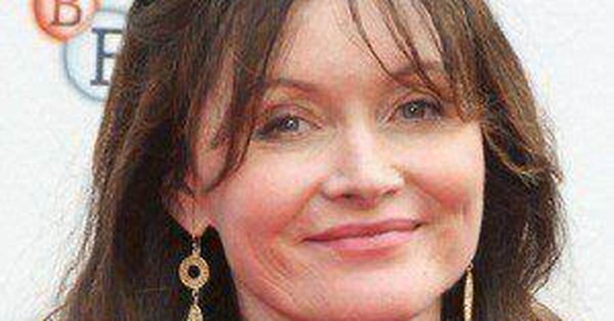 Essie Davis - Age, Family, Bio