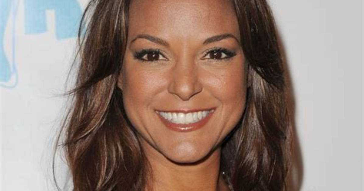 Eva Larue Bio (Wiki)
