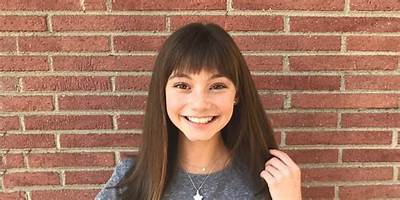 Everything You Should Know About Lauren Lindsey Donzis