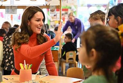 Expert Says Kate Middleton Is a 'Class Act' While Harry Needs to 'Shut Up' or Rejoin the 'Game'