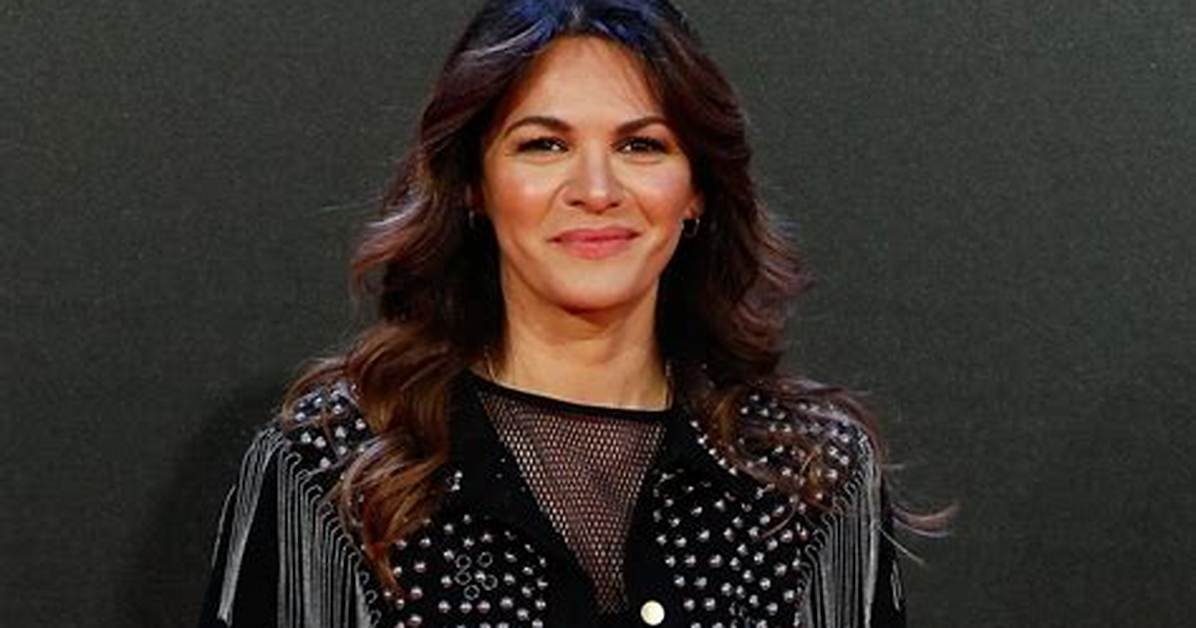 Fabiola Mart%C3%Adnez Age Family Bio 400. Jpg