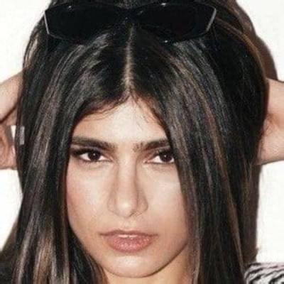 Famous Mias | Famous Birthdays