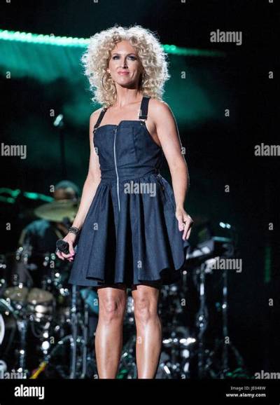 Fans of Singer Kimberly Schlapman Are Curious If the Singer Actually Has Natural Curly Hair