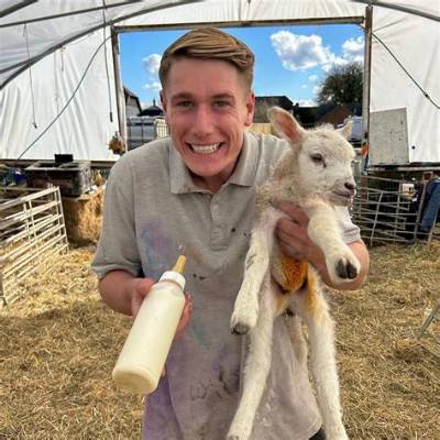 Farmer Will - Age, Family, Bio