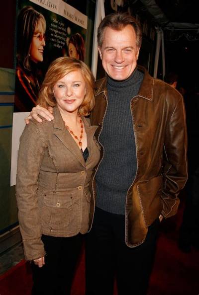 Faye Grant Net Worth - Wiki, Age, Weight and Height, Relationships, Family, and More