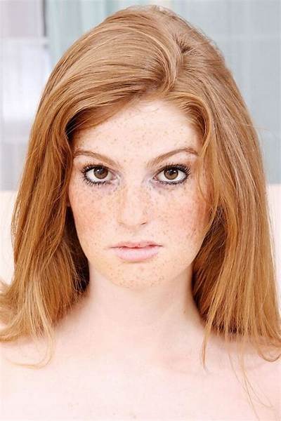 Faye Reagan - Age, Family, Bio