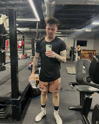 Faze Adapt Height, Weight, Net Worth, Age, Birthday, Wikipedia, Who, Nationality, Biography