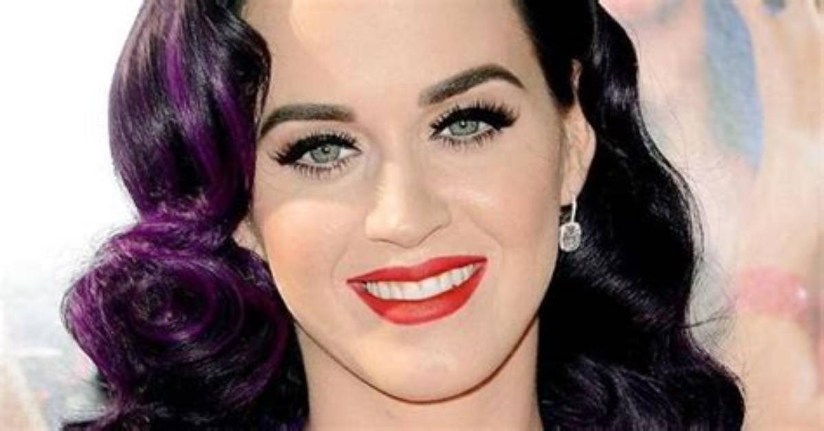 Female Voice Actors | Famous Birthdays