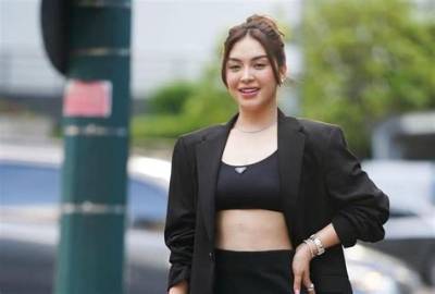 Feng Dela Cruz Height, Weight, Net Worth, Age, Birthday, Wikipedia, Who, Nationality, Biography