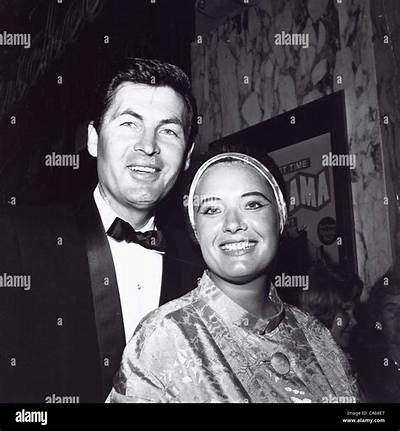 Fess Parker Is Married to Wife: Marcella Belle Rinehart. Kids