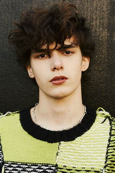 Flynn Allen Bio (Wiki)