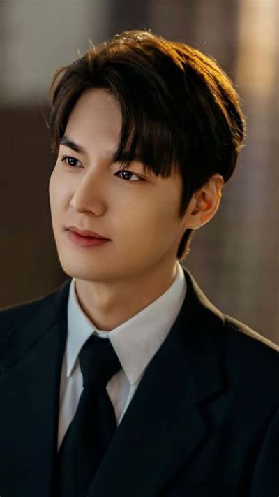 From Lee Min-Ho to Sunmi: All the Korean Artists Featured in Hugo Boss’ Summer Campaign