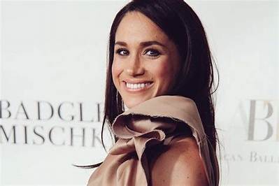 From Rags to Riches: Meghan Markle & Her Dog’s Adorable Adoption Story