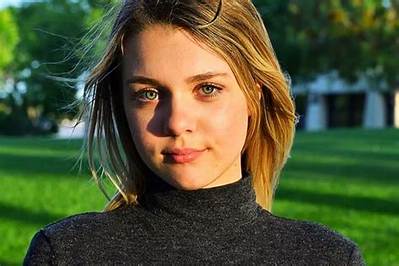 G18 - Age, Family, Bio