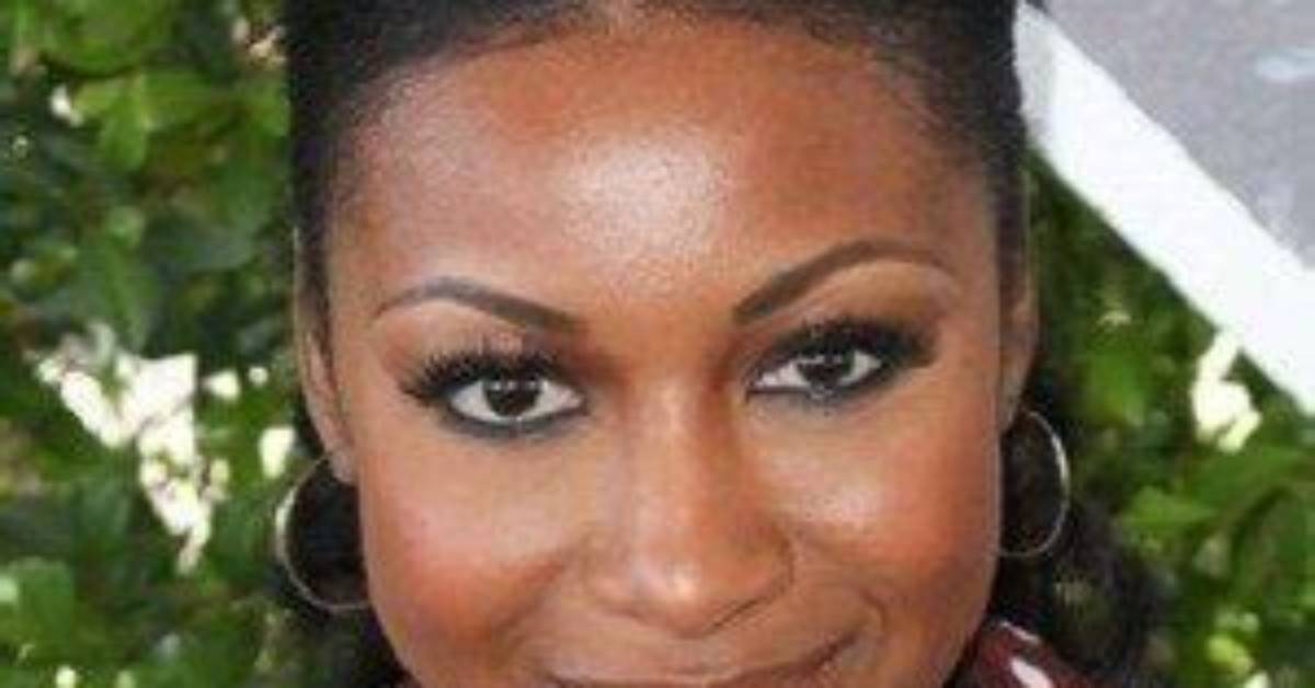 Gabrielle Dennis - Age, Family, Bio