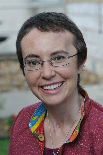 Gabrielle Giffords Bio (Wiki)
