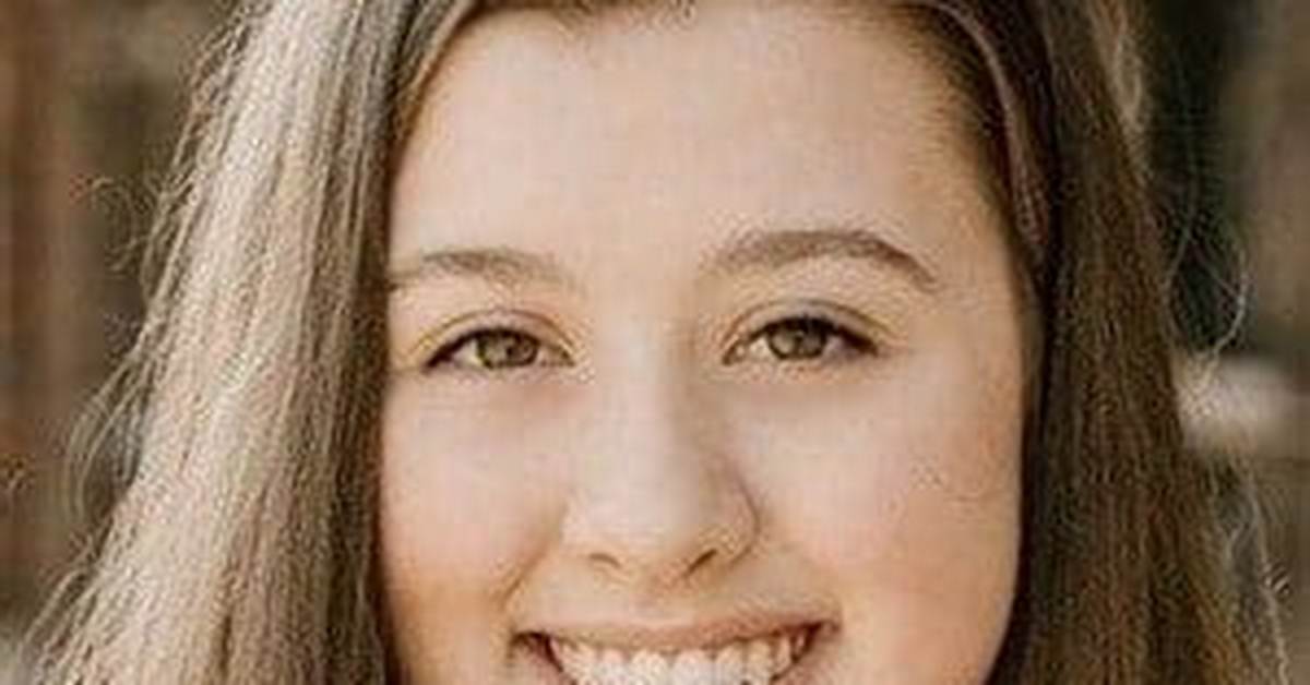 Gabrielle Weiss - Age, Family, Bio