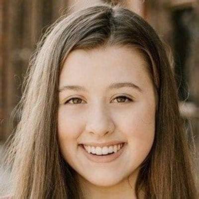 Gabrielle Weiss - Age, Family, Bio