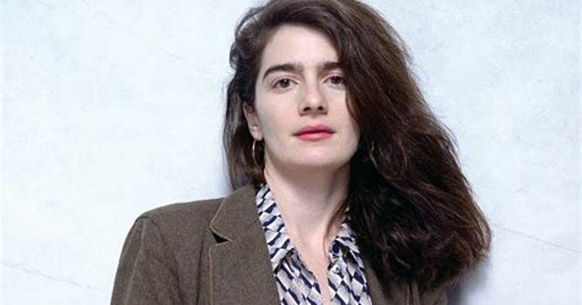 Gaby Hoffmann Biography: Is She Married? Find out Her Boyfriend, Dating, Married, Net Worth