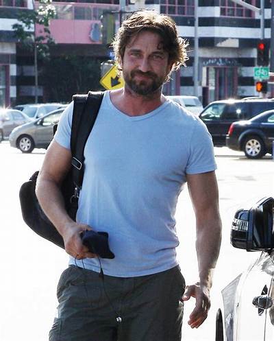 Gerard Butler Dyes His Hair in the Hope That I Will Love Him Again