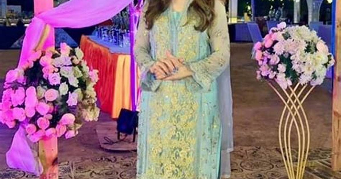 Gharida Farooqi Height, Weight, Net Worth, Age, Birthday, Wikipedia, Who, Instagram, Biography