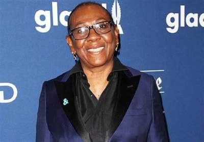 Gloria Carter Height, Weight, Net Worth, Age, Birthday, Wikipedia, Who, Instagram, Biography