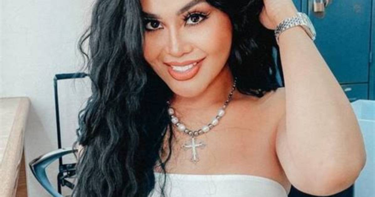 Gomita - Age, Family, Bio