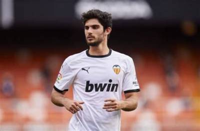 Goncalo Guedes Height, Weight, Net Worth, Age, Birthday, Wikipedia, Who, Instagram, Biography
