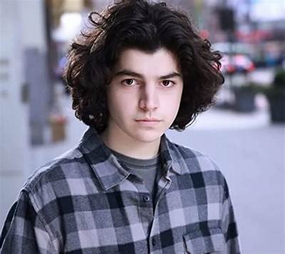 Griffin Laszlo Height, Weight, Net Worth, Age, Birthday, Wikipedia, Who, Instagram, Biography