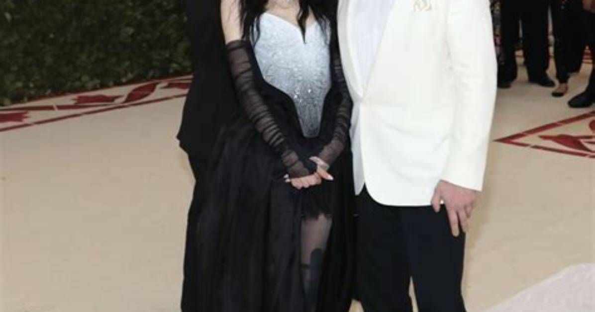 Grimes Musk Height, Weight, Net Worth, Age, Birthday, Wikipedia, Who, Nationality, Biography