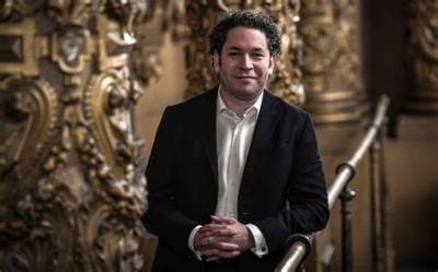 Gustavo Dudamel Net Worth - Wiki, Age, Weight and Height, Relationships, Family, and More