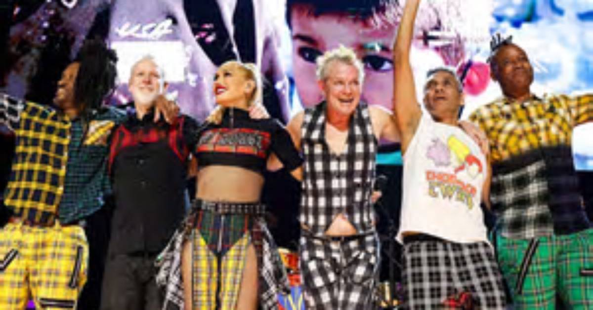 Gwen Stefani Steps out in Las Vegas Two Months After Giving Birth: Fabulous?