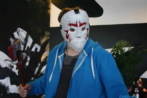 H2O Delirious Is Not Married to Wife. Dating Girlfriend: Liz Kats. Kids.