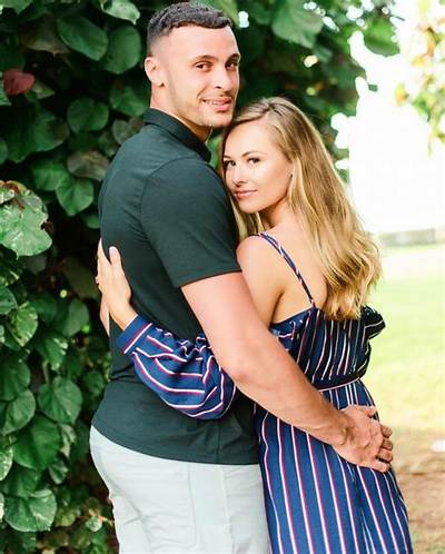 Hailey Pince - Age, Family, Bio