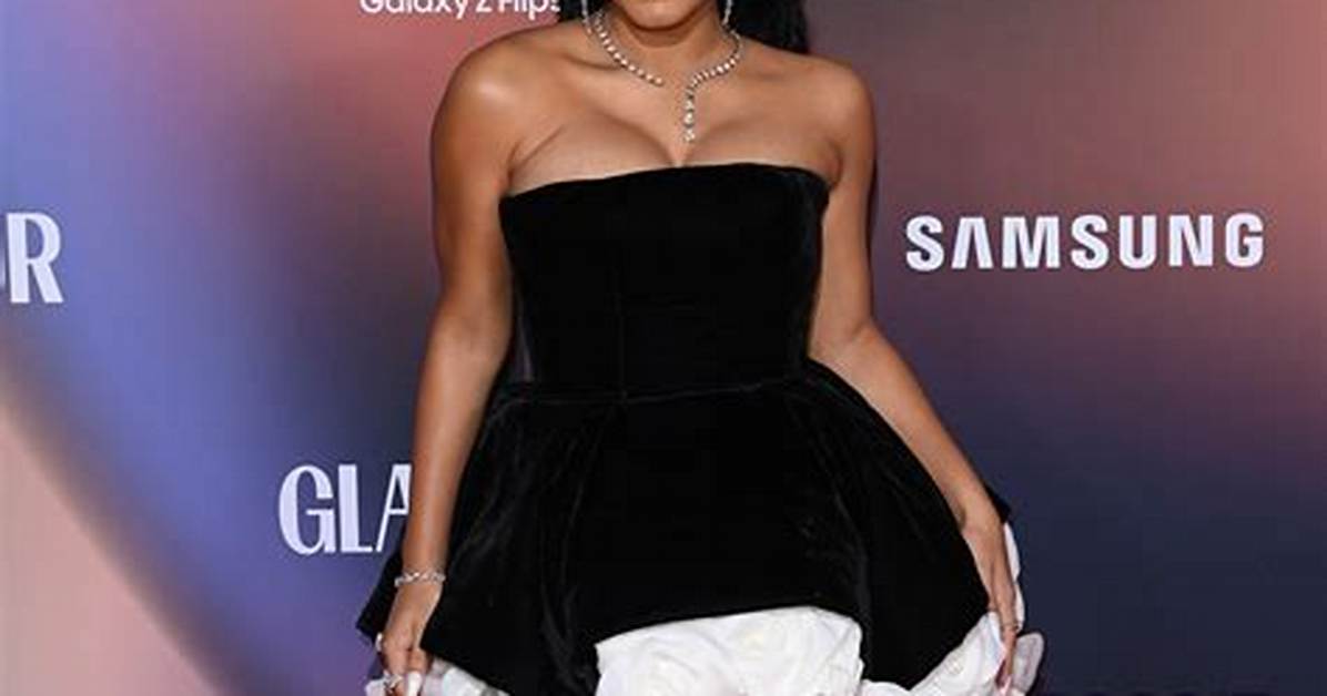 Halle Bailey Wears a Poofy Black Mini Dress at Glamour Women of the Year Awards Amid Pregnancy Rumors!