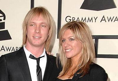 Hannah Gibson, Kenny Wayne Shepherd’s Wife – 5 Fast Facts