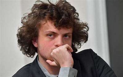 Hans Niemann Height, Weight, Net Worth, Age, Birthday, Wikipedia, Who, Instagram, Biography