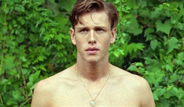 Harris Dickinson Biography: Is He Married? Find out His Girlfriend, Gay, Parents, Networth